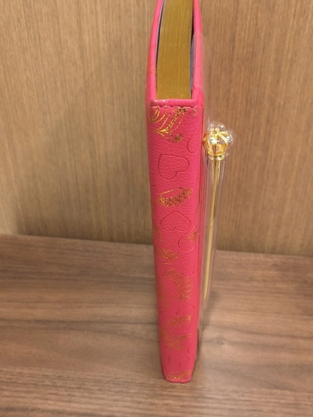 NWT Juicy Couture Hot Pink Royal Queen Journal with Gold Crown Pen